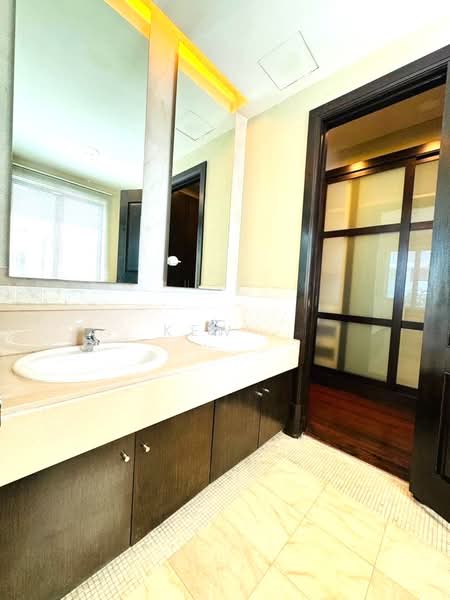 Service Residence for Rent at Villa Seavoy - Kew . - Bathroom - PropertyGuru.com.my