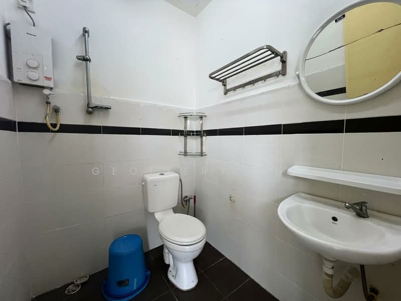 Rumah Teres 1 Tingkat untuk Disewa di Merlimau (Melaka) - Geoffery Wee - Bathroom - PropertyGuru.com.my