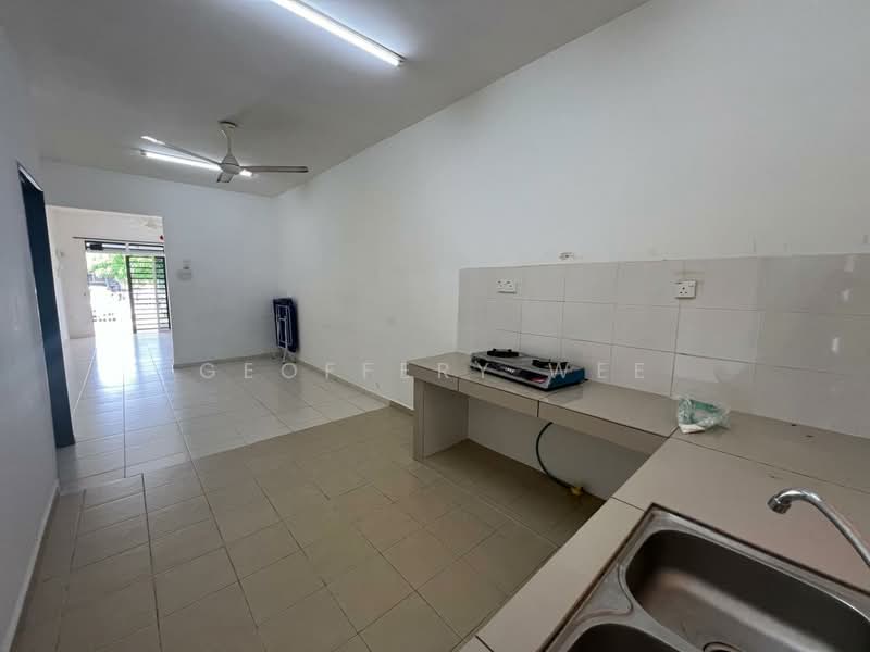 Rumah Teres 1 Tingkat untuk Disewa di Merlimau (Melaka) - Geoffery Wee - Kitchen - PropertyGuru.com.my