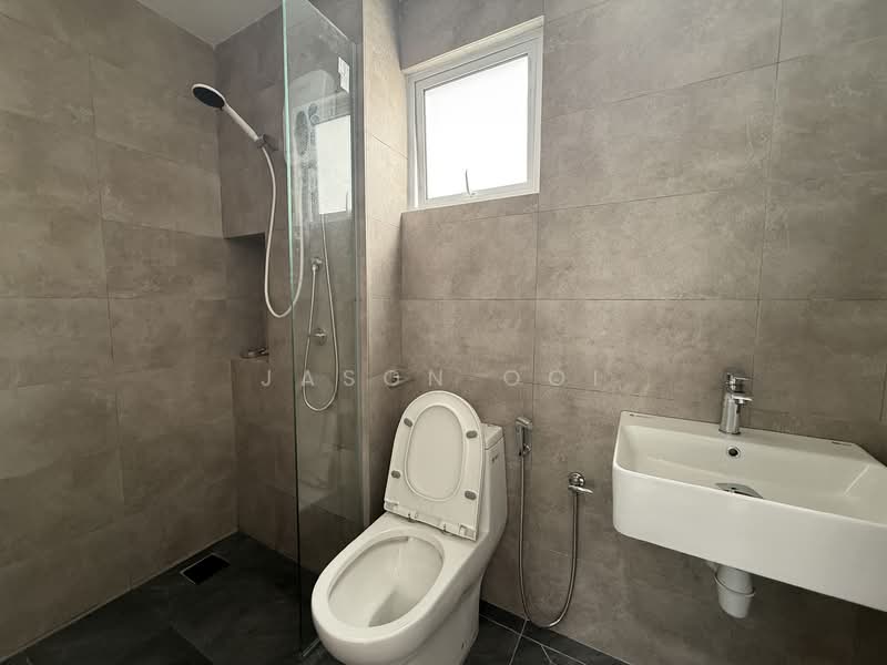 Servis Apartment untuk Disewa di Mesahill - Carol Mun - Bathroom - PropertyGuru.com.my