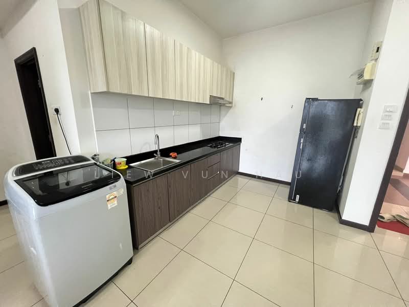 Servis Apartment untuk Disewa di Molek Regency - Liew Vun Hau - PropertyGuru.com.my