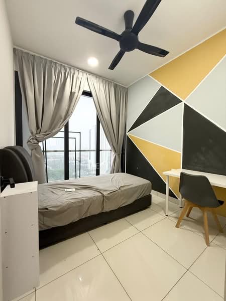 Servis Apartment untuk Disewa di Far East - Kew . - Bedroom - PropertyGuru.com.my