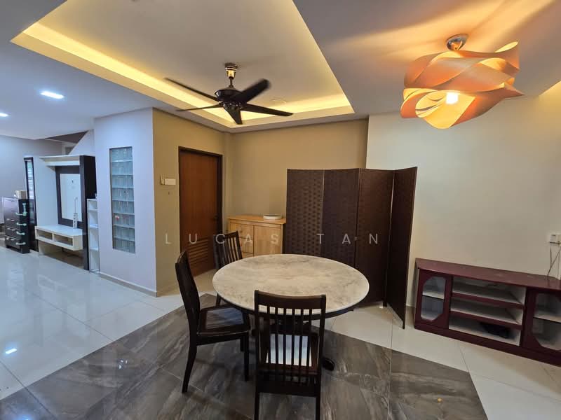 Rumah Teres 2 Tingkat untuk Dijual di Kepong (Kuala Lumpur) - Lucas Tan - Dining Room - PropertyGuru.com.my