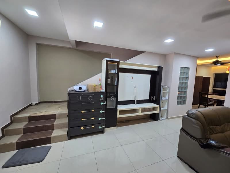 Rumah Teres 2 Tingkat untuk Dijual di Kepong (Kuala Lumpur) - Lucas Tan - Living Room - PropertyGuru.com.my