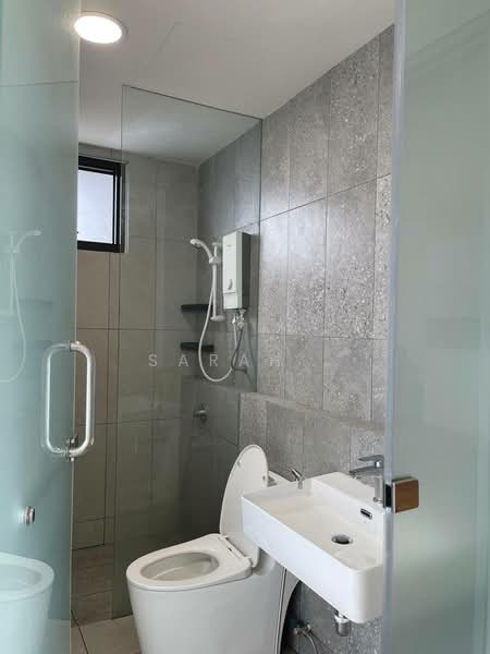 Service Residence for Rent at Emerald 9 - Sarah . - Bathroom - PropertyGuru.com.my