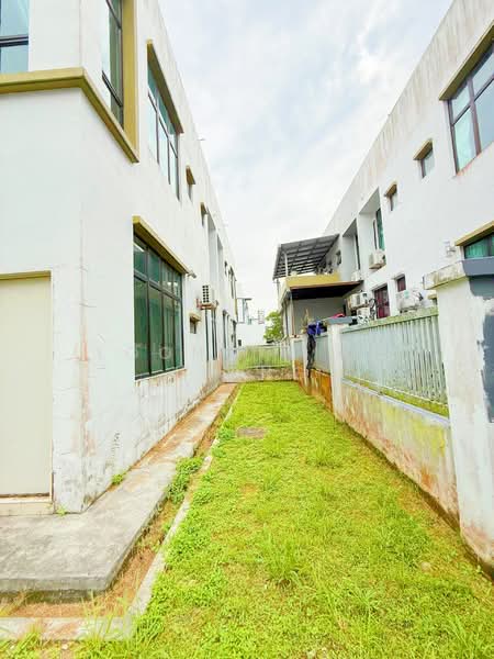Rumah Berkembar untuk Dijual di Taman Pulai Hijauan (Skudai) - Loong Hing Liong - Exterior - PropertyGuru.com.my