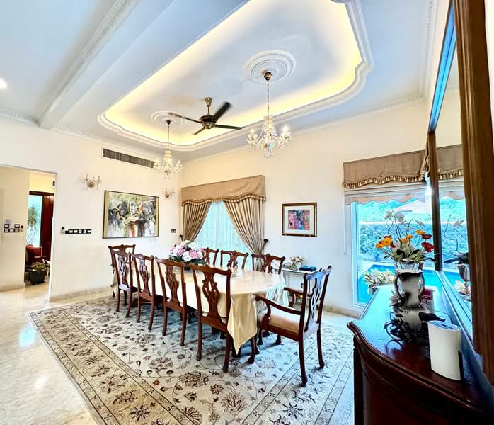 Rumah Banglo untuk Dijual di Seksyen 9 (Shah Alam) - Sa'a Nordin - Dining Room - PropertyGuru.com.my