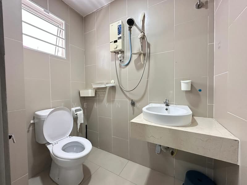 2-storey Terraced House for Sale in Taman Bukit Rawang Jaya (Rawang) - Evelyn Khoo - Bathroom - PropertyGuru.com.my