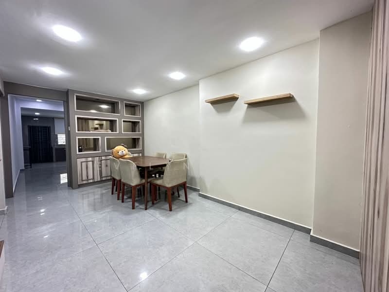 2-storey Terraced House for Sale in Taman Bukit Rawang Jaya (Rawang) - Evelyn Khoo - Dining Room - PropertyGuru.com.my