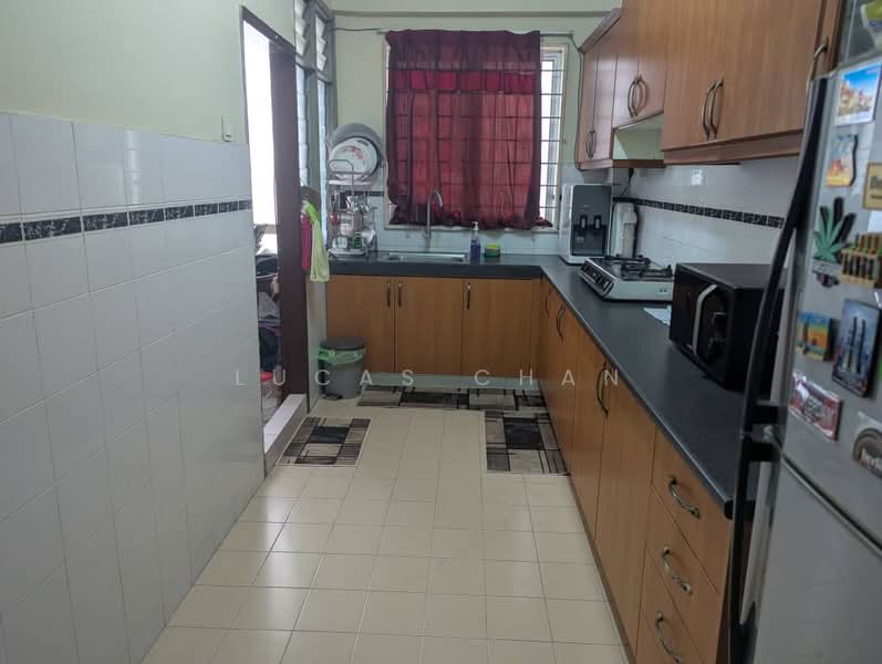 Condominium for Sale at Greenpark - Lucas Chan - Kitchen - PropertyGuru.com.my