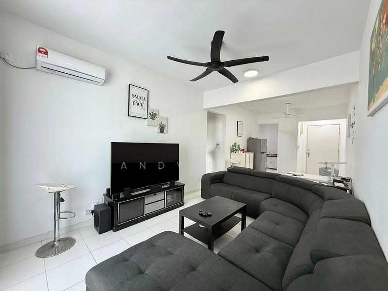 Kondominium untuk Dijual di i-Santorini - Landy Bong - Living Room - PropertyGuru.com.my