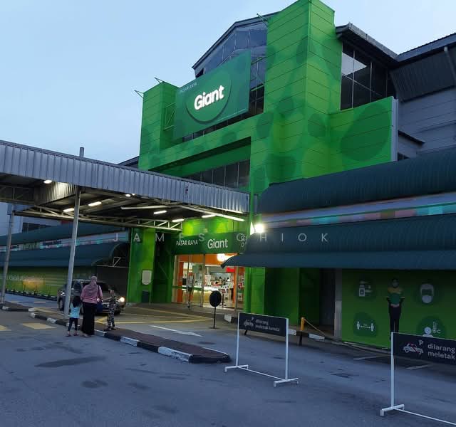 Servis Apartment untuk Dijual di V-Residensi 2 - James Chiok - Exterior - PropertyGuru.com.my