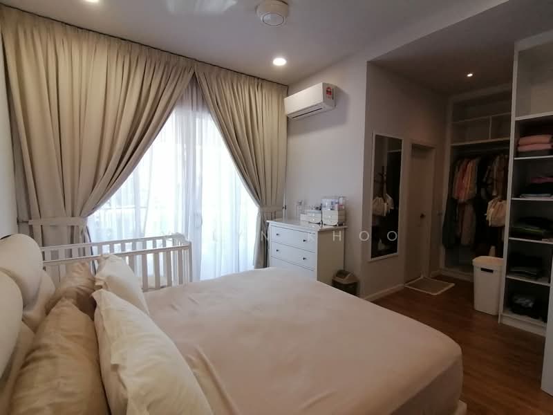 2-storey Terraced House for Sale in Batu Arang (Selangor) - Evelyn Khoo - Bedroom - PropertyGuru.com.my