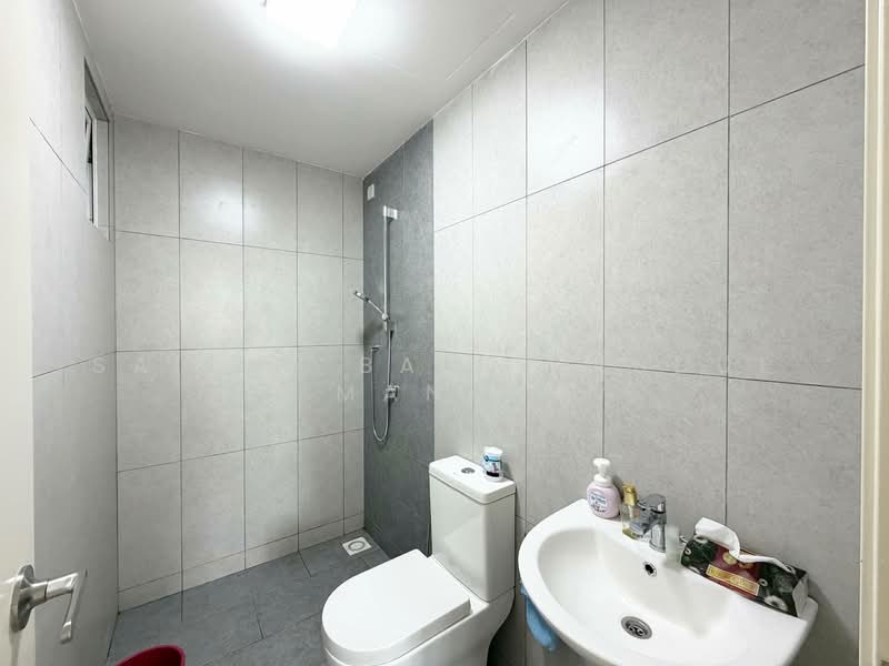 Service Residence for Sale at Tuan 2egacy - Saiful Bahri Abdul Manan - Bathroom - PropertyGuru.com.my