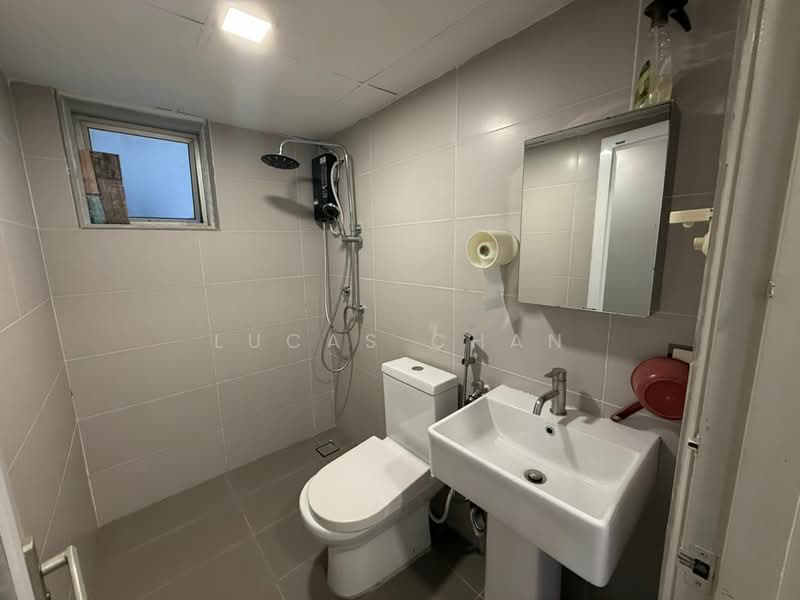 Condominium for Sale at Pantai HillPark 1 - Lucas Chan - Bathroom - PropertyGuru.com.my