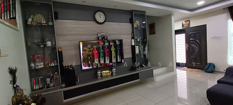 Rumah Teres untuk Dijual di Bandar Botanic (Klang) - Alavian Ramasamy - Living Room - PropertyGuru.com.my