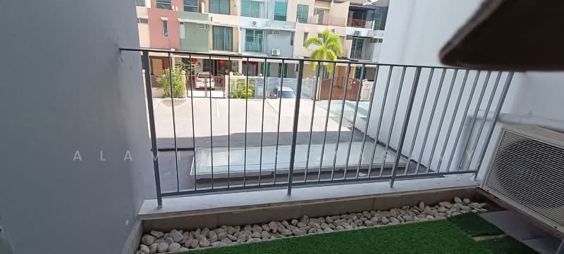 Rumah Teres untuk Dijual di Bandar Botanic (Klang) - Alavian Ramasamy - Balcony - PropertyGuru.com.my