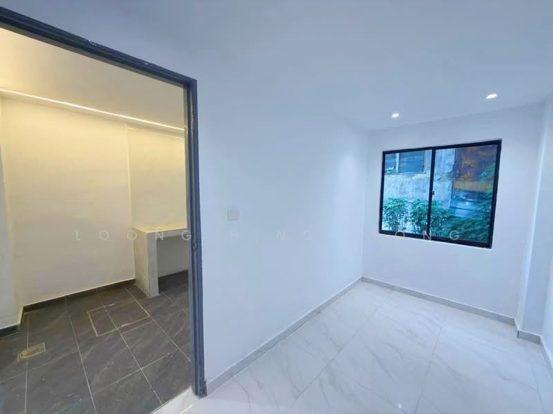 2-storey Terraced House for Sale in Bandar Baru Permas Jaya (Permas Jaya) - Loong Hing Liong - Interior - PropertyGuru.com.my