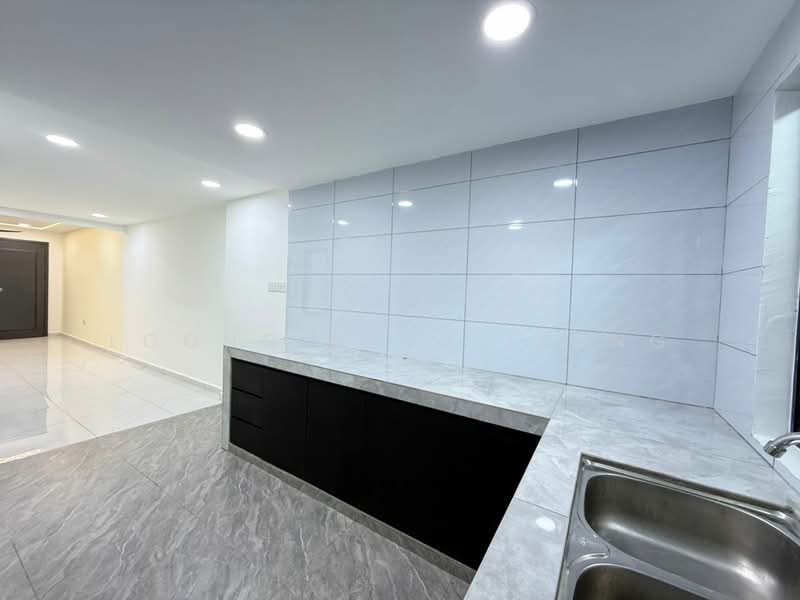 Rumah Teres 2 Tingkat untuk Dijual di Taman Damai Jaya (Skudai) - Loong Hing Liong - Kitchen - PropertyGuru.com.my