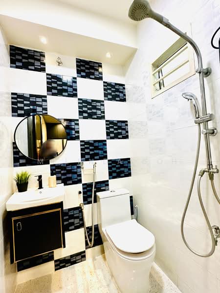 Rumah Teres 2 Tingkat untuk Dijual di Bandar Damai Perdana (Cheras) - Melinda Goh - Bathroom - PropertyGuru.com.my