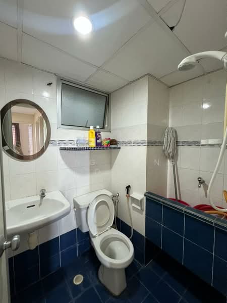 Condominium for Sale at U Garden Resort Condominium - Tong Liang Ooi - Bathroom - PropertyGuru.com.my