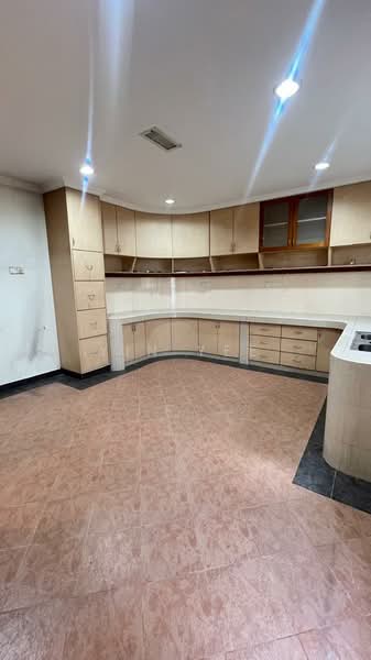 Bungalow for Sale in Bukit Jalil Golf (Bukit Jalil) - Yin Yee - Kitchen - PropertyGuru.com.my