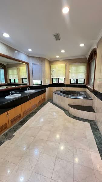 Bungalow for Sale in Bukit Jalil Golf (Bukit Jalil) - Yin Yee - Bathroom - PropertyGuru.com.my