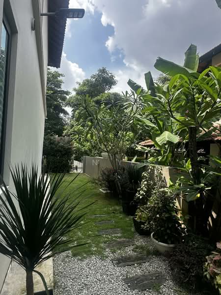 Bungalow for Sale in Bukit Gita Bayu (Seri Kembangan) - Yin Yee - Exterior - PropertyGuru.com.my