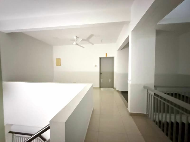 2-storey Terraced House for Sale in Horizon Hills (Iskandar Puteri (Nusajaya)) - Kinki Teow - Corridor - PropertyGuru.com.my