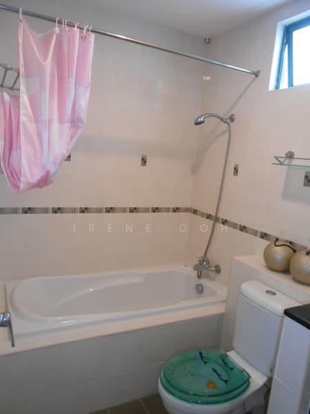Kondominium untuk Disewa di Tanjung Park Condominium - Irene Goh - Bathroom - PropertyGuru.com.my