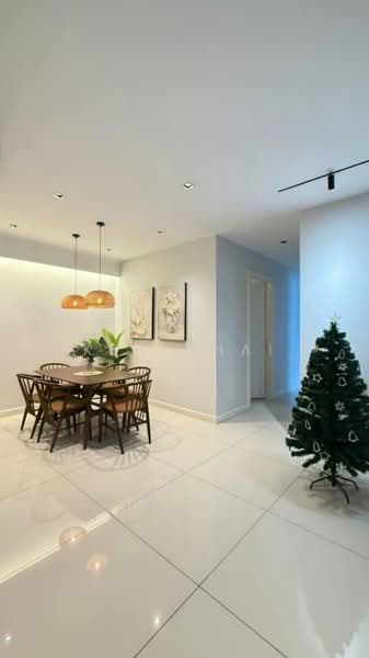 Condominium for Sale at The Straits View Condominium - Ken Chai - Dining Room - PropertyGuru.com.my