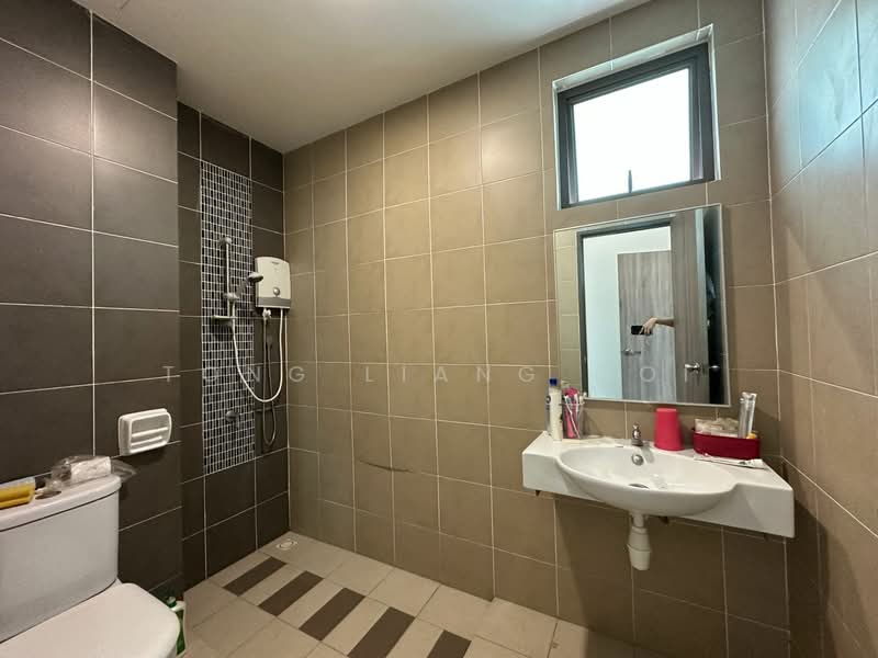 Condominium for Sale at Tree Sparina - Tong Liang Ooi - Bathroom - PropertyGuru.com.my