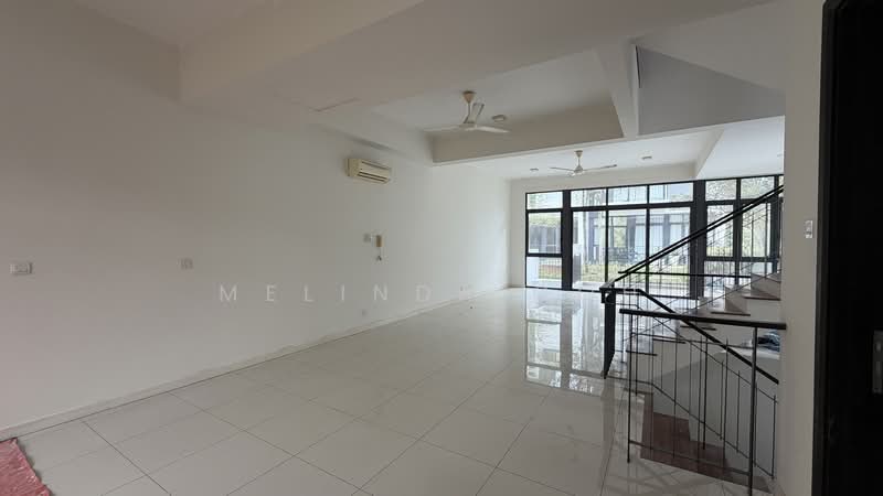 Zero-Lot Bungalow for Sale in Ampang (Kuala Lumpur) - Melinda Goh - Living Room - PropertyGuru.com.my