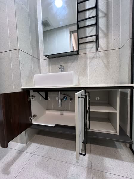 Service Residence for Rent at Millerz Square Serviced Residence - Clara Ang - Bathroom - PropertyGuru.com.my