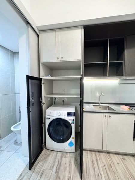 Service Residence for Rent at Millerz Square Serviced Residence - Clara Ang - Kitchen - PropertyGuru.com.my
