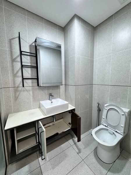 Service Residence for Rent at Millerz Square Serviced Residence - Clara Ang - Bathroom - PropertyGuru.com.my