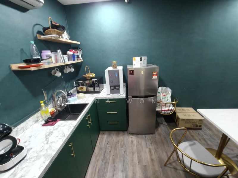 Shop / Office for Rent in Kempas (Johor Bahru) - Reyna Wong - Kitchen - PropertyGuru.com.my