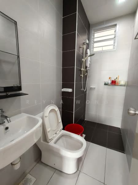 Apartment for Sale at Nusa Heights (Nusa Puncak) - Reyna Wong - Bathroom - PropertyGuru.com.my