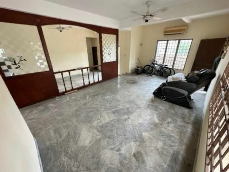 Bungalow for Sale in Bandar Country Homes (Rawang) - Bernard Ong - Living Room - PropertyGuru.com.my