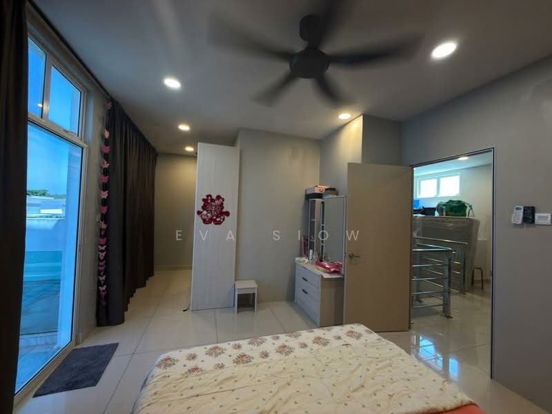 Cluster House for Sale in Skudai (Johor) - Eva Siow - Bedroom - PropertyGuru.com.my