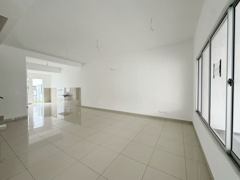Rumah Teres 2 Tingkat untuk Dijual di Skudai (Johor) - Eva Siow - Living Room - PropertyGuru.com.my