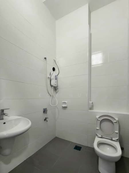 2-storey Terraced House for Sale in Eco Spring (Johor Bahru) - Kok Hui - Bathroom - PropertyGuru.com.my