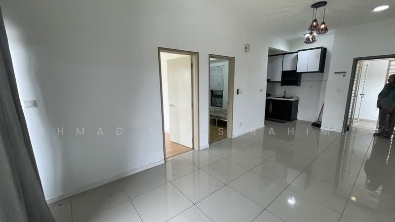 Service Residence for Rent at Suria Residence - AHMAD FARIS RAHIMI - Interior - PropertyGuru.com.my