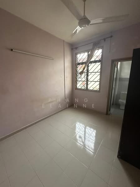 2-storey Terraced House for Sale in Permas Jaya (Johor) - Phang Elainne - PropertyGuru.com.my