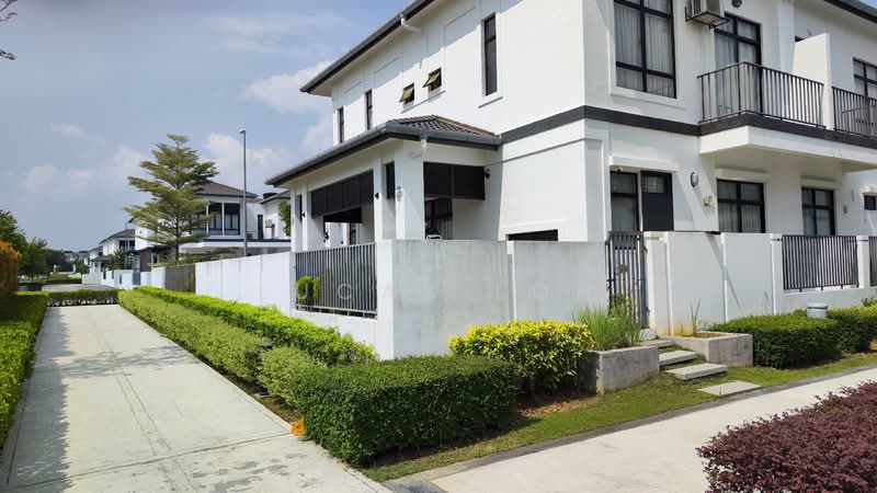 Rumah Teres 2 Tingkat untuk Dijual di Eco Grandeur (Puncak Alam) - Lucas Loh - Exterior - PropertyGuru.com.my