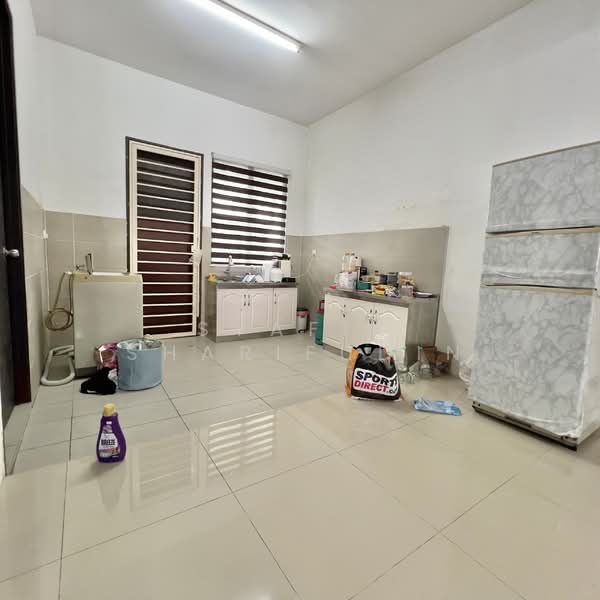Terraced House for Sale in Shah Alam (Selangor) - Syafiq Sharifudin - Kitchen - PropertyGuru.com.my