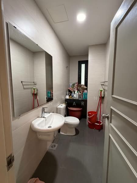2-storey Terraced House for Sale in Alam Impian (Shah Alam) - Adam Bin Nizar - Bathroom - PropertyGuru.com.my