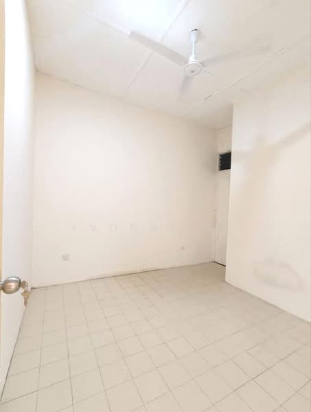 1-storey Terraced House for Rent in Taman Johor Jaya (Johor Bahru) - Yvonne Ng - PropertyGuru.com.my