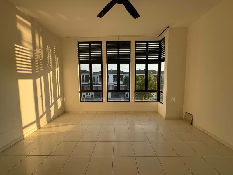 2-storey Terraced House for Sale in Eco Grandeur (Puncak Alam) - Shiqin Saidin - Living Room - PropertyGuru.com.my