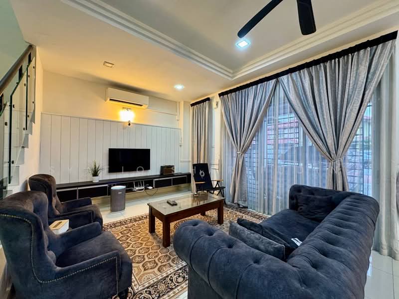 Rumah Teres 2 Tingkat untuk Dijual di Shah Alam (Selangor) - Syafiq Sharifudin - Living Room - PropertyGuru.com.my